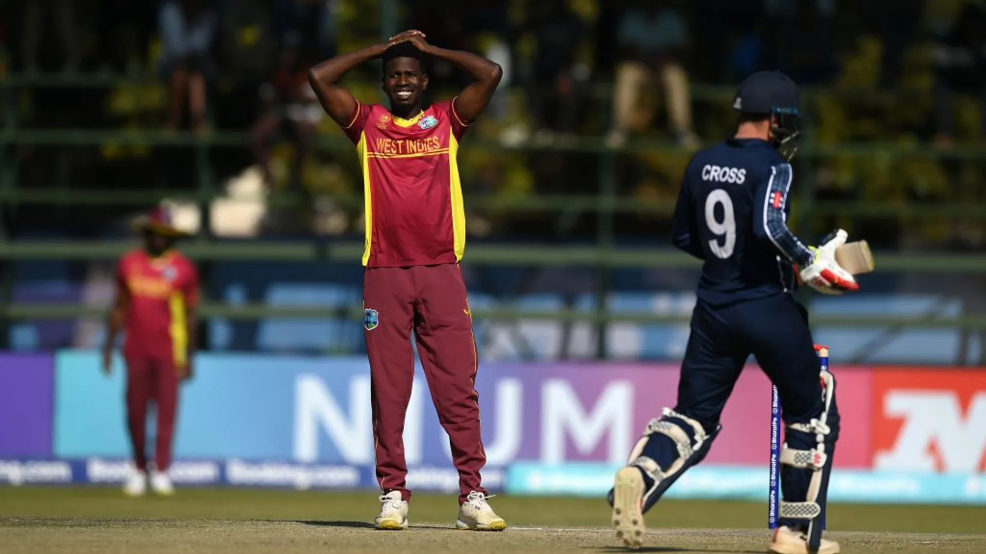 West Indies’ World Cup dreams come crashing down in heartbreaking : वेस्ट इंडीज की विश्व कप की उम्मीदें दिल दहला देने वाले ढंग से टूट गईं, जब स्कॉटलैंड की हार के बाद उन्होंने अपने रेस से बाहर होने का दुखद आह्वान किया।